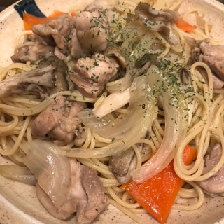 鍋キューブde鶏肉と舞茸の鶏だしうま塩パスタ^_^